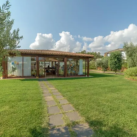 منتجع Garden كاستياداس