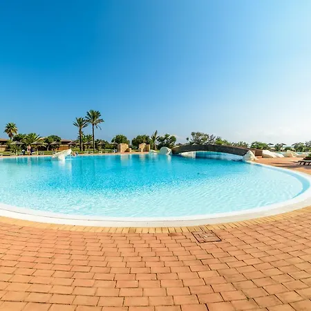 Üdülőközpont Garden 4*