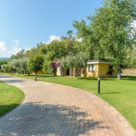 Garden 4* كاستياداس