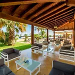 Garden 4*