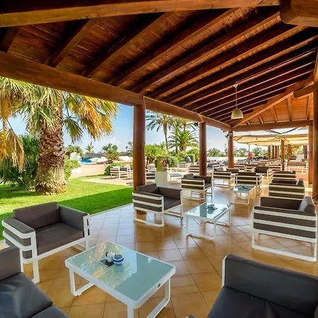 Garden 4*