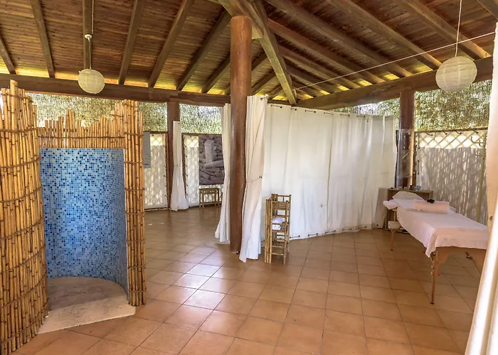 Garden 度假村 卡斯蒂亚达斯